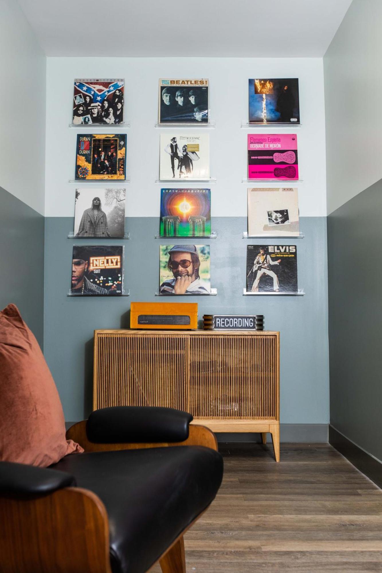 Voco The Darwin - Atlanta Midtown By Ihg Hotel Bagian luar foto