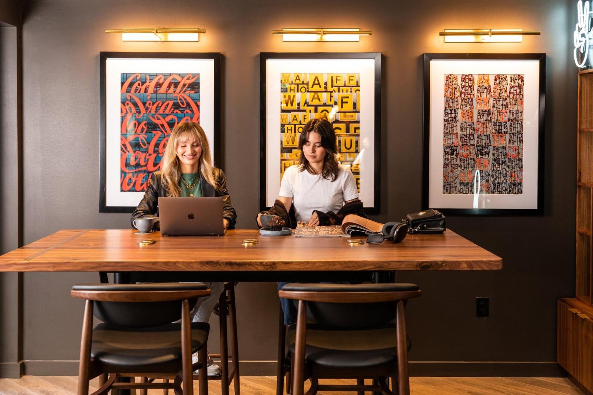 Voco The Darwin - Atlanta Midtown By Ihg Hotel Bagian luar foto